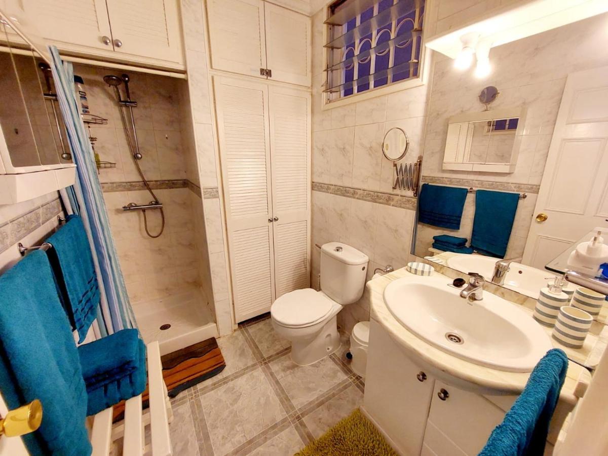 First Line Villa Floor Studio Apartment With Amazing Sea View Air Conditioned Just 50M From The Beach Costa Adeje  Bagian luar foto